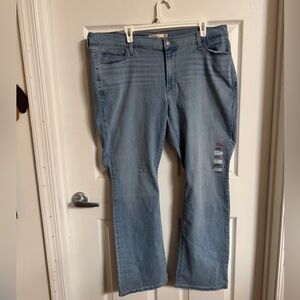 Levi's Classic Bootcut Jeans in Light Blue